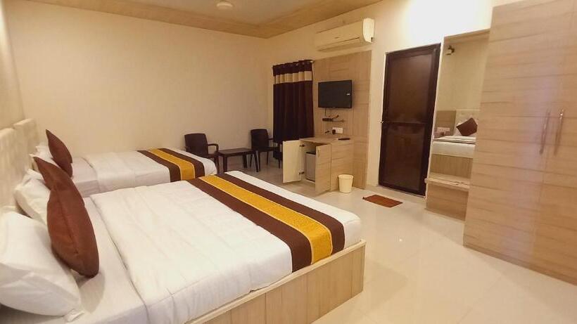 园景标准四人间, Sanjog Resort
