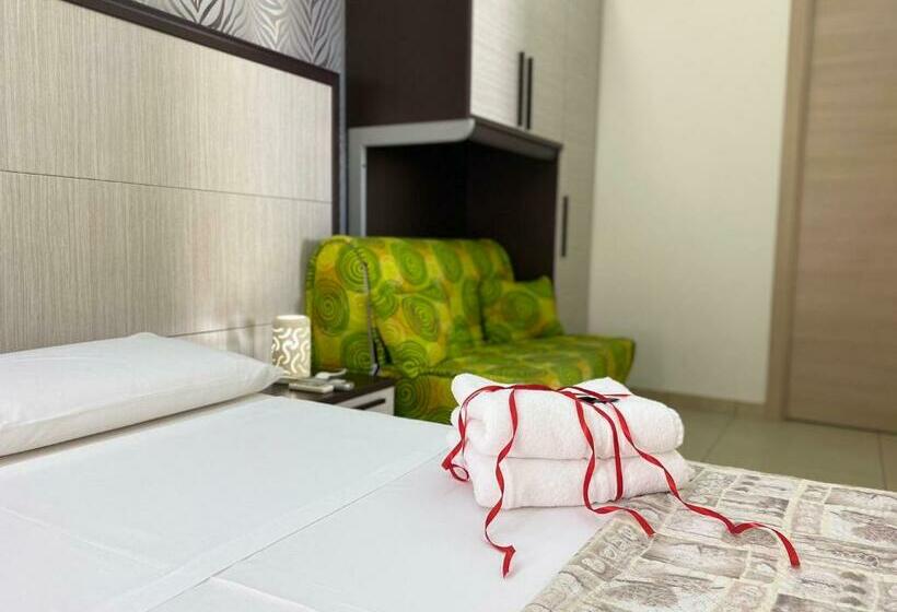 Номер Стандарт с Балконом, B&b Vistamareblu