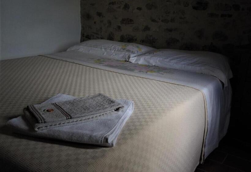 Апартаменты 2 Спальни, La Pietra Rara B&b