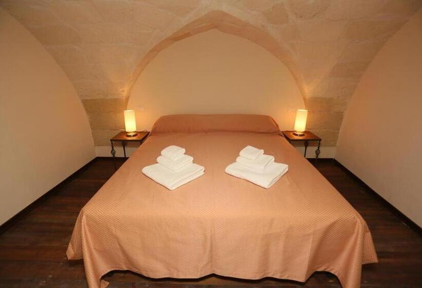 디럭스 4인 룸, Villa Lucrezio Resort