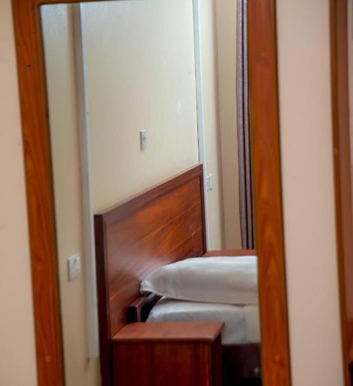 اتاق لوکس, Nabisere Hotel Kalisizo