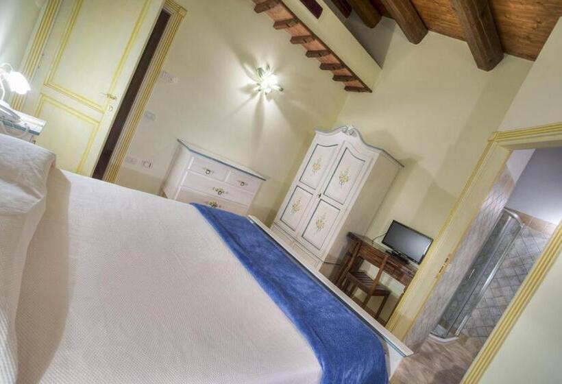 اتاق لوکس, La Castellaia Resort