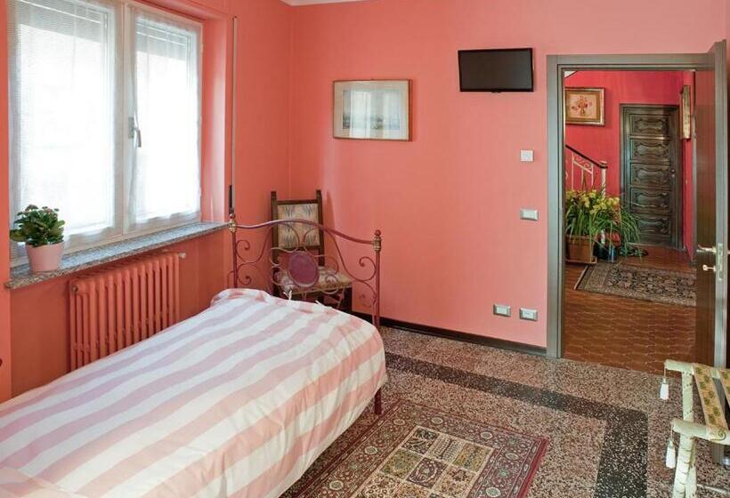 Номер Стандарт Индивидуальный, Le Coccinelle B&b