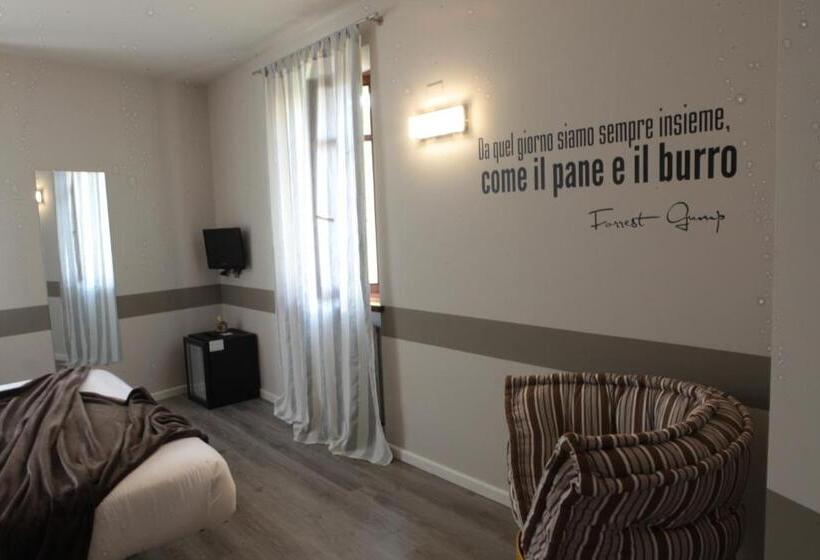 Номер Superior Кровать Кинг, Albergo Al Cacciatore Tortellinando
