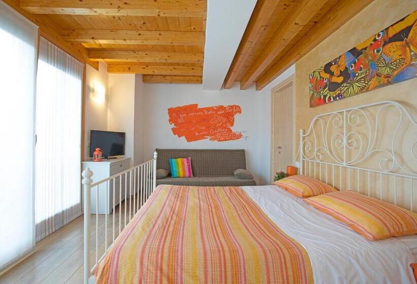 패밀리 룸, B&b Del Centro