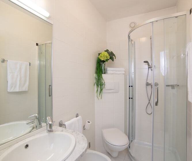 Chambre Triple Standard avec Balcon, Alla Fonte