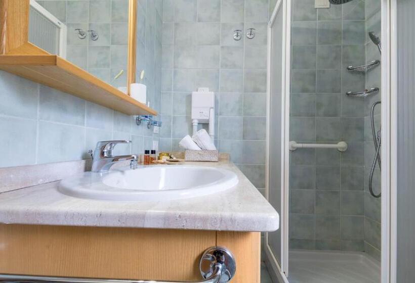 اتاق استاندارد با چشم‌انداز دریا, Villa Del Mare