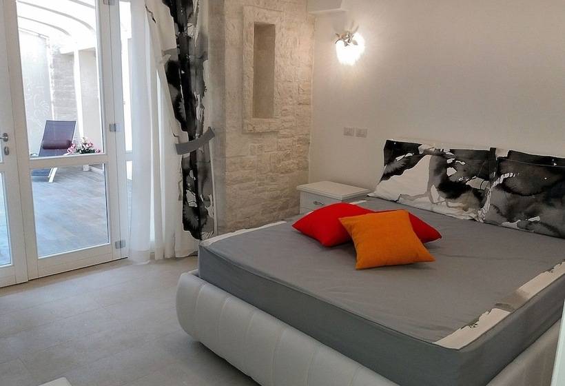 اتاق کلاس بیزنس, Casale Porto Contessa