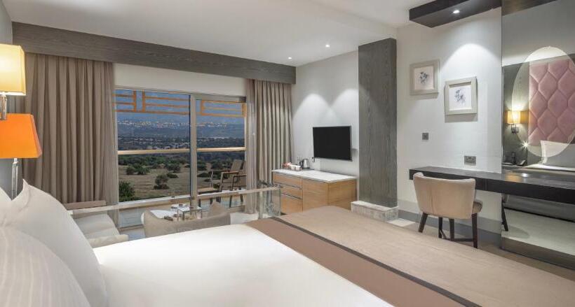 اتاق لوکس با تخت بزرگ, Elexus Hotel Resort & Spa & Casino