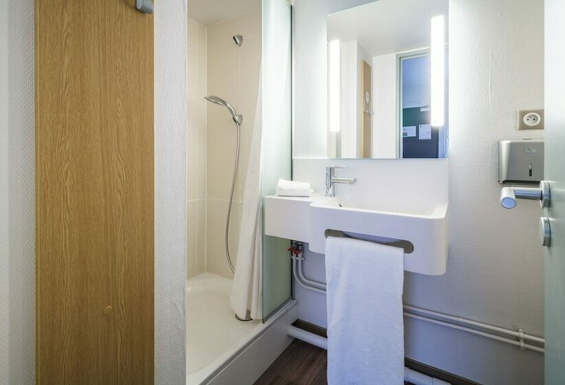 Номер Стандарт, B&b Hotel Morlaix
