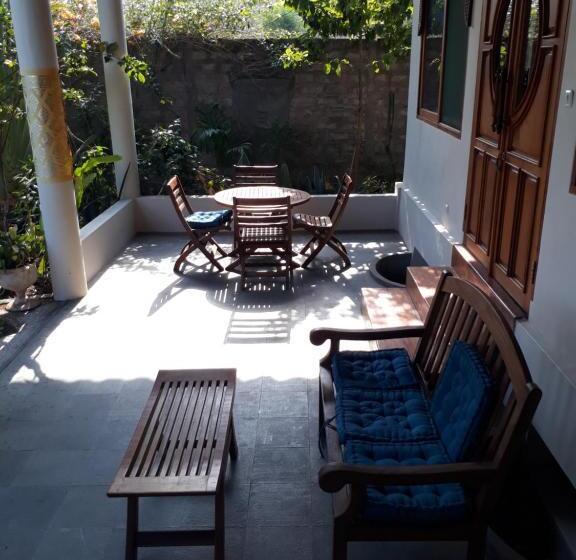 キングサイズベッドのデラックススイート, Hibiscus House Pemuteran Bali