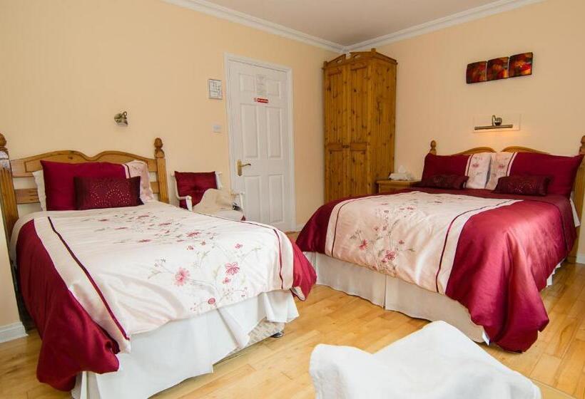 اتاق لوکس با چشم‌انداز باغ, Cois Li B&b