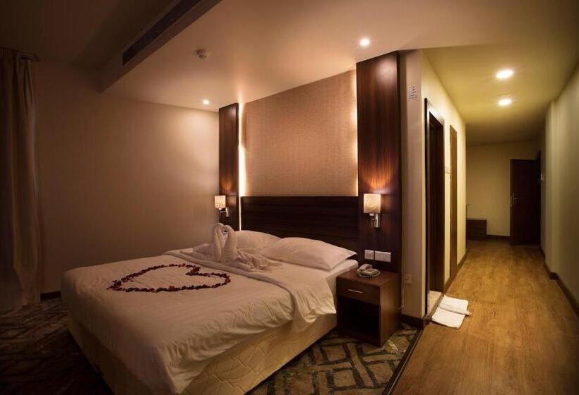 豪华工作室, Lily Hotel Suite Mubarraz