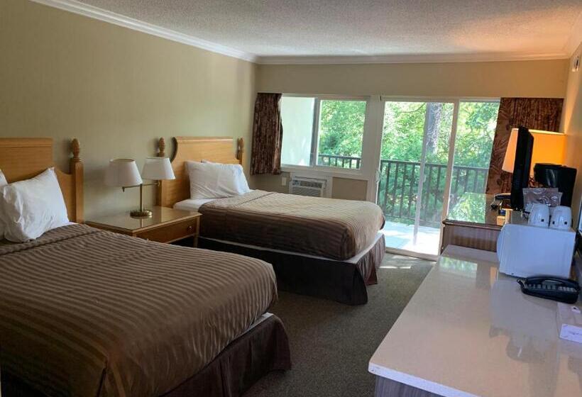 Quarto Deluxe com Balcão, Okanagan Royal Park Inn By Elevate Rooms