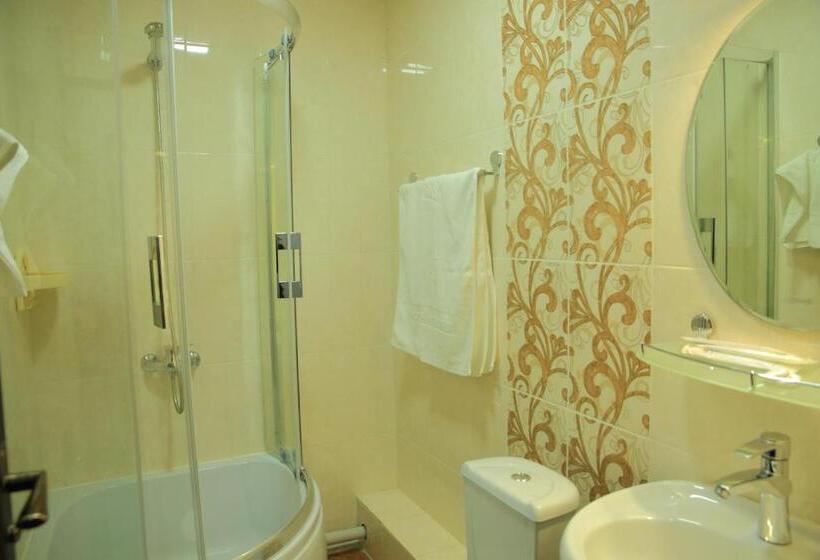 اتاق استاندارد, Aska
