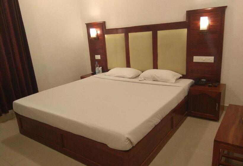 Standard Szoba King Size Bed, Sandra Palace
