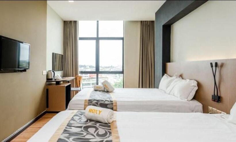 Трехместный Номер Superior, Roxy Hotel & Apartments