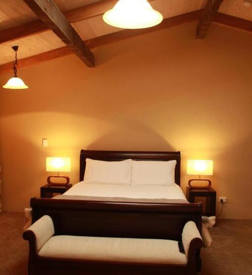اتاق لوکس با تخت دو نفره بزرگ, Bannockburn House