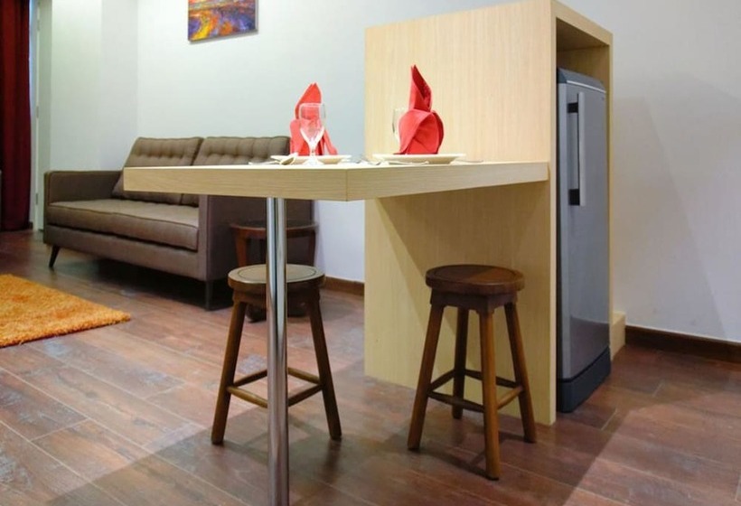 سوییت, The Klagan Riverson Hotel & Residence