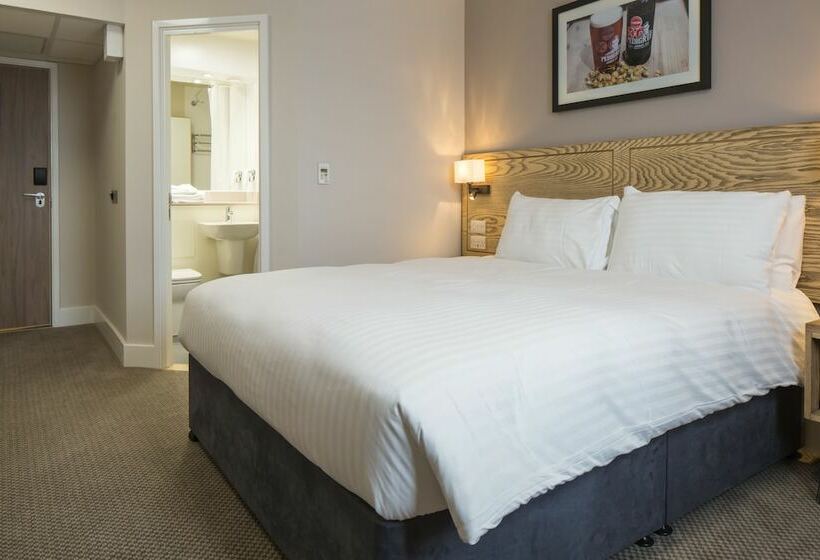 Номер Стандарт, Bear Inn, Somerset By Marston's Inns