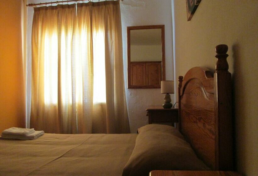 Номер Стандарт, La Palma Hostel By Pension Central