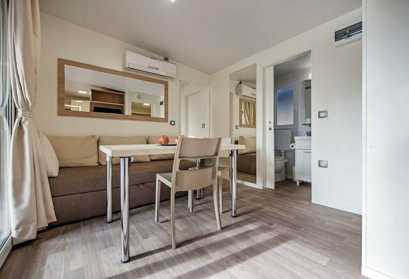 침실 2개 주택, Porton Mobile Home