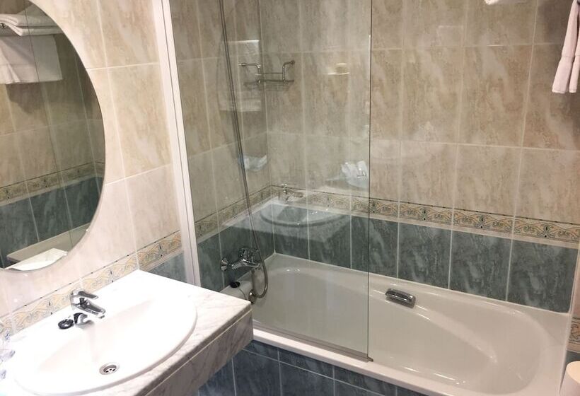 اتاق استاندارد, Hostal Alda Rio Duero