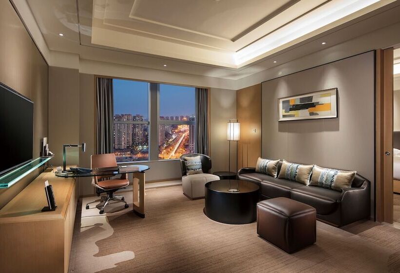 سوییت لوکس, Hilton Chengdu Longquanyi