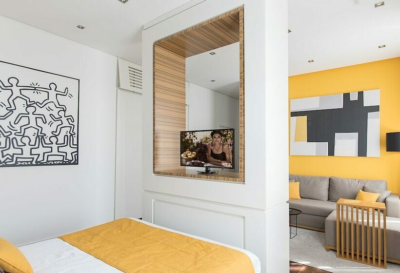 سوییت جونیور, Dominic Smart & Luxury Suites  Terazije