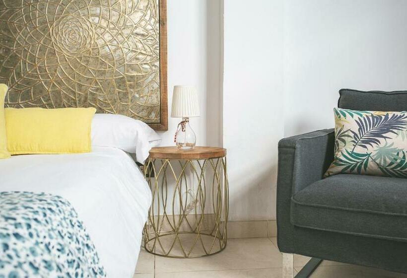 Deluxe Suite, El Charco Suites