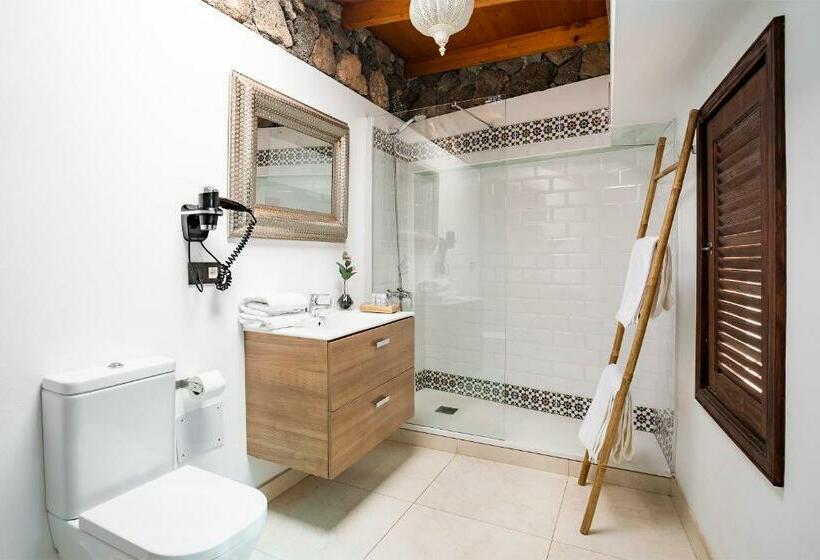 Deluxe Suite, El Charco Suites