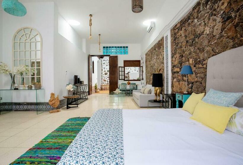 Deluxe Suite, El Charco Suites