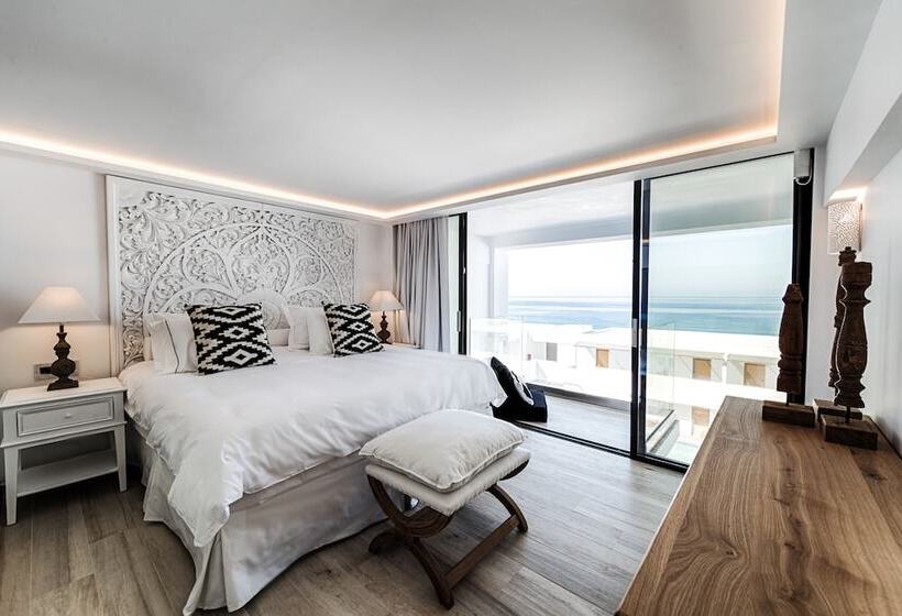 Люкс с гидромассажем, Abaton Island Resort & Spa