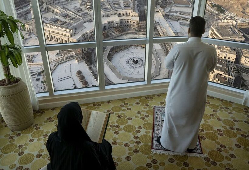 景色の見えるジュニアスイート, Swissotel Al Maqam Makkah