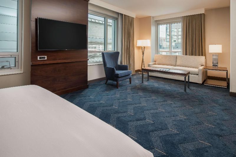 Standard Studio Kingsäng, Embassy Suites By Hilton Seattle Downtown Pioneer Square