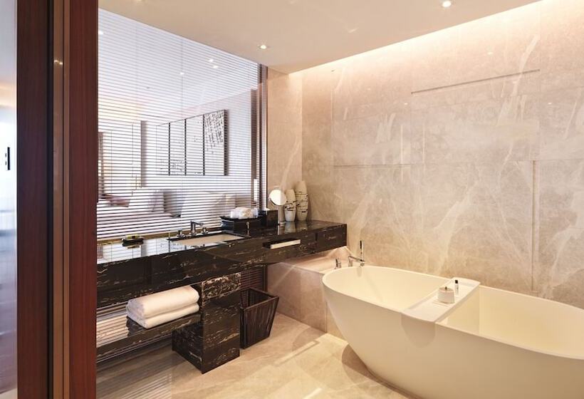 Номер Классика Двуспальная Кровать, Intercontinental Guangzhou Exhibition Center, An Ihg Hotel   Free Shuttle Between Hotel And Exhibiti