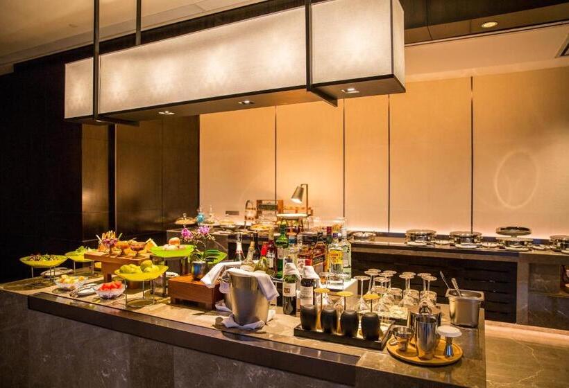 Полулюкс Кровать Кинг, Intercontinental Guangzhou Exhibition Center, An Ihg Hotel   Free Shuttle Between Hotel And Exhibiti