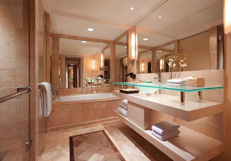استودیوی استاندارد, Mercure Hai Phong