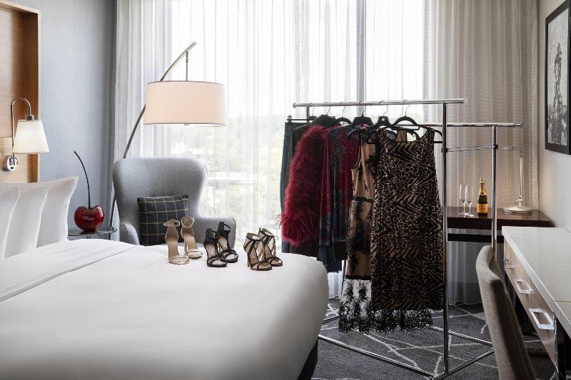 Quarto Standard Cama King, The Jacquard, Autograph Collection