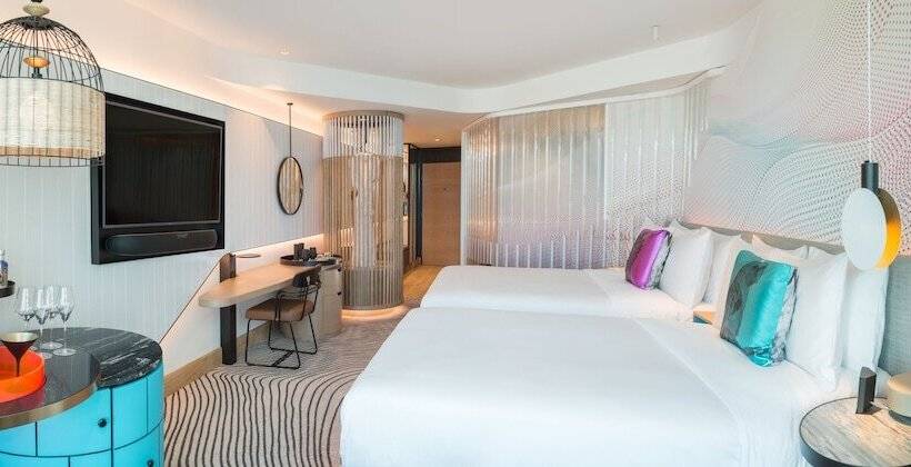 带2个双人床的标准工作室, W Brisbane