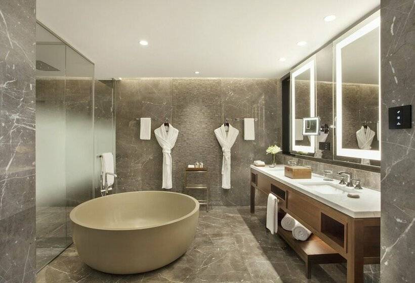 Номер Стандарт, Grand Hyatt Kochi Bolgatty