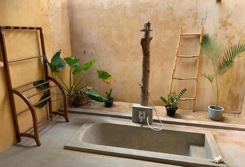 اتاق استاندارد با چشم‌انداز دریاچه, Kitelantis Hotel And Resort