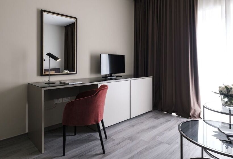 سوییت, Urban Valley Resort & Spa