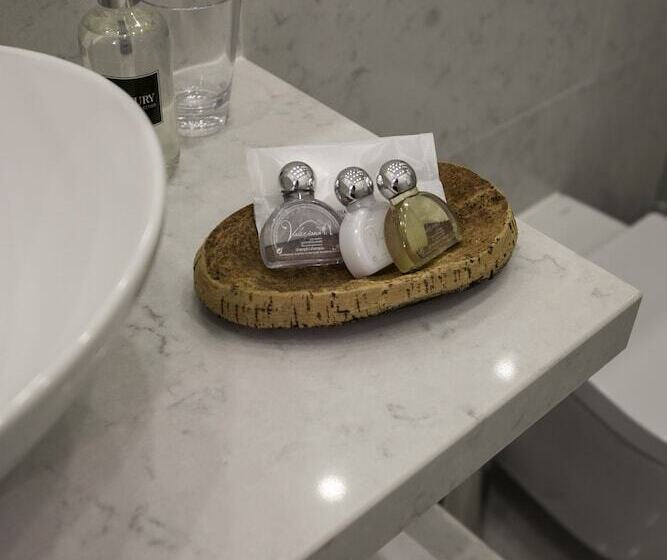 اتاق لوکس, Valeriana Exclusive Guesthouse