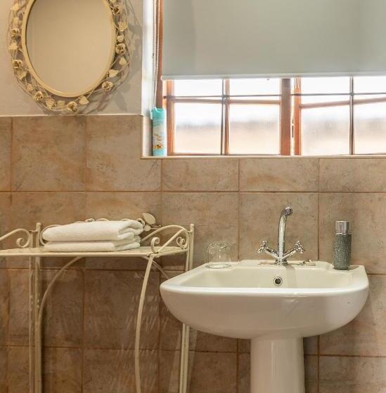 Номер Стандарт Трехместный, Diamond Rose Guest House