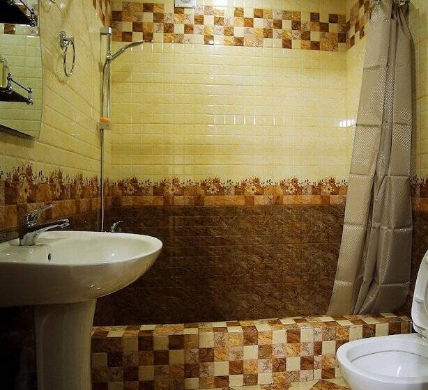 اتاق استاندارد با چشم‌انداز استخر, Oasis Villa