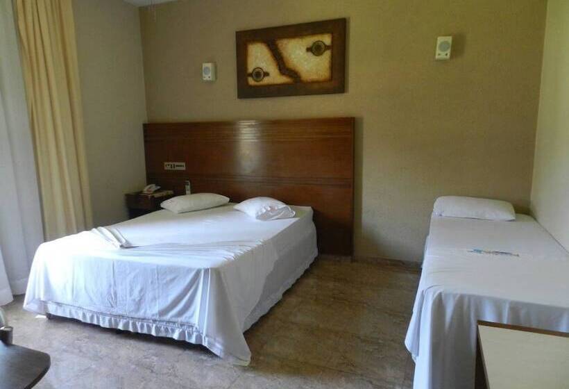 Номер Deluxe, Paradise Inn
