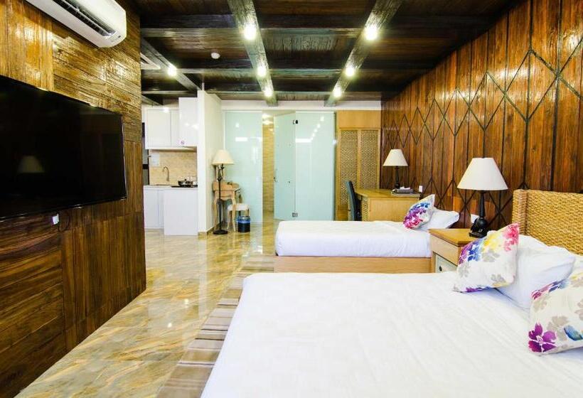 سوییت لوکس, Mornington Hotel Sitiawan