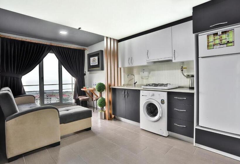 سوئیت 2 خوابه, Sweet Home Suite
