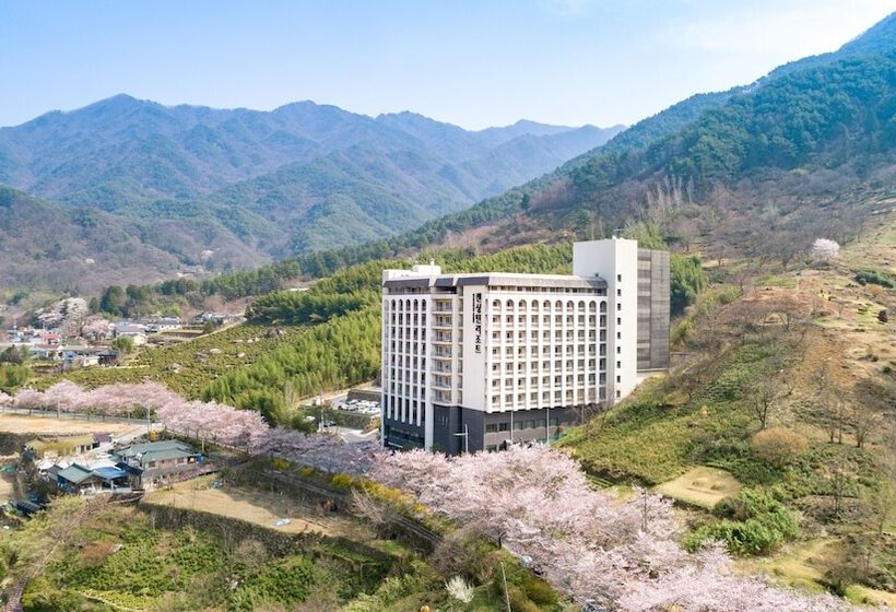 Люкс Real 3 Спальни, Kensington Resort Jirisan Hadong